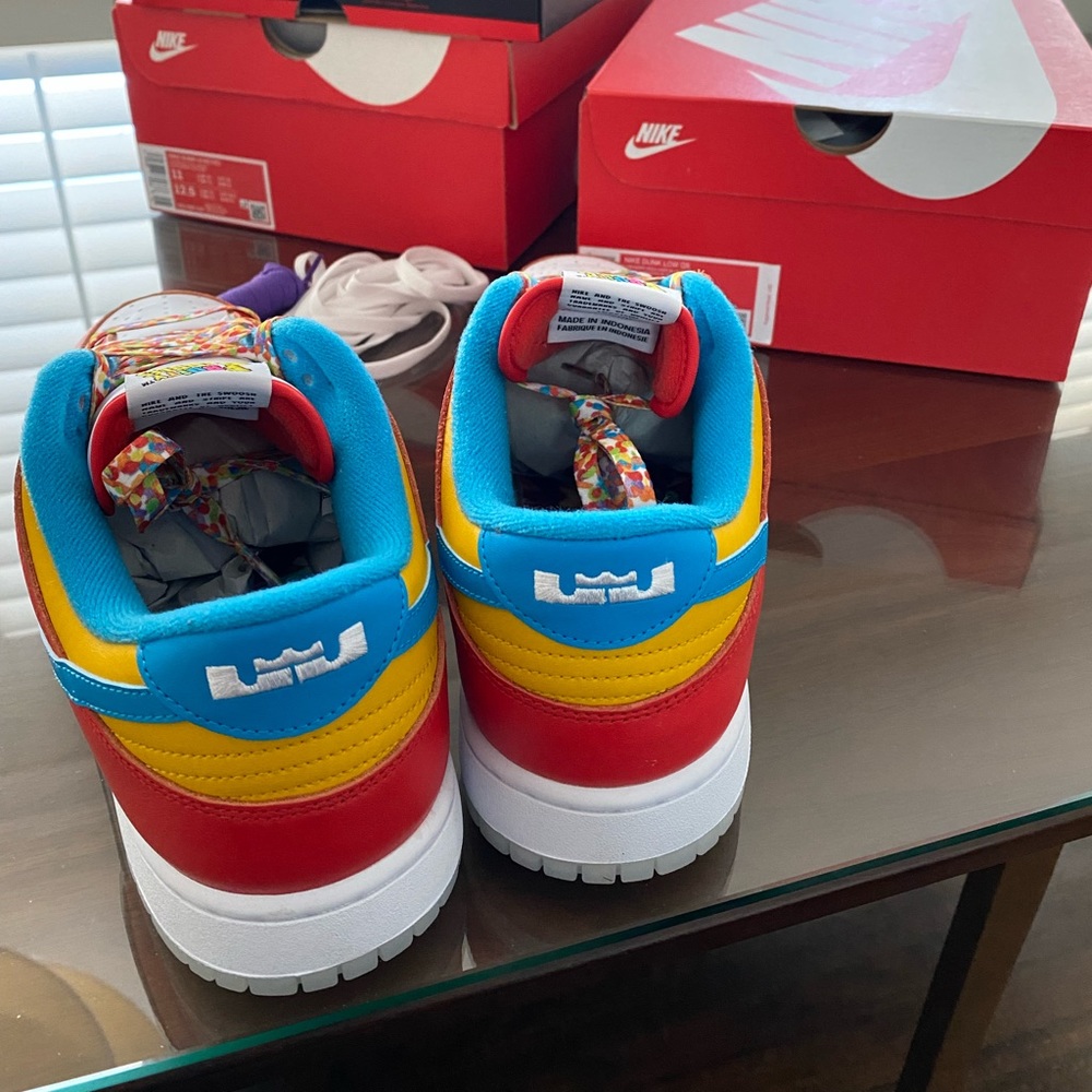 Nike Dunk low Lebron Fruity Pebbles Size 11.